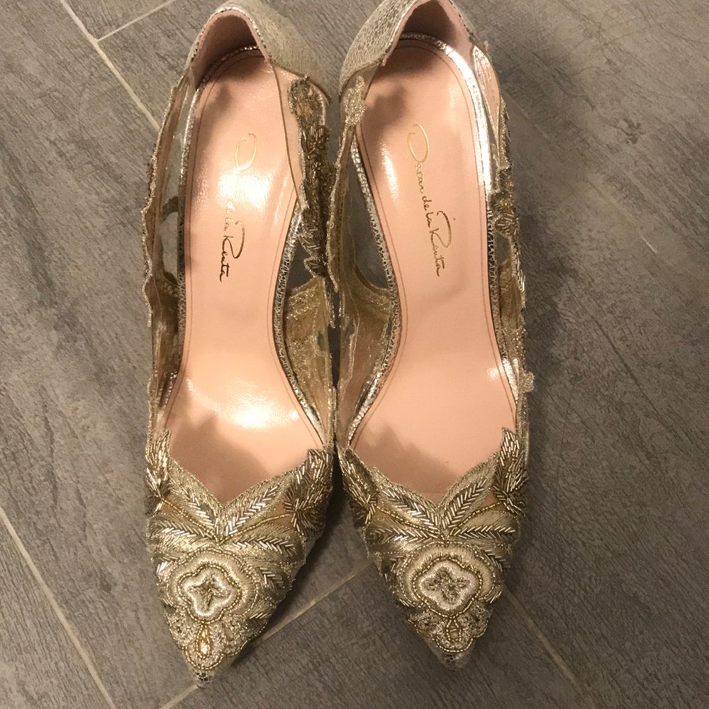 Oscar de la Renta-Alyssa Embroidered-Illusion Pump